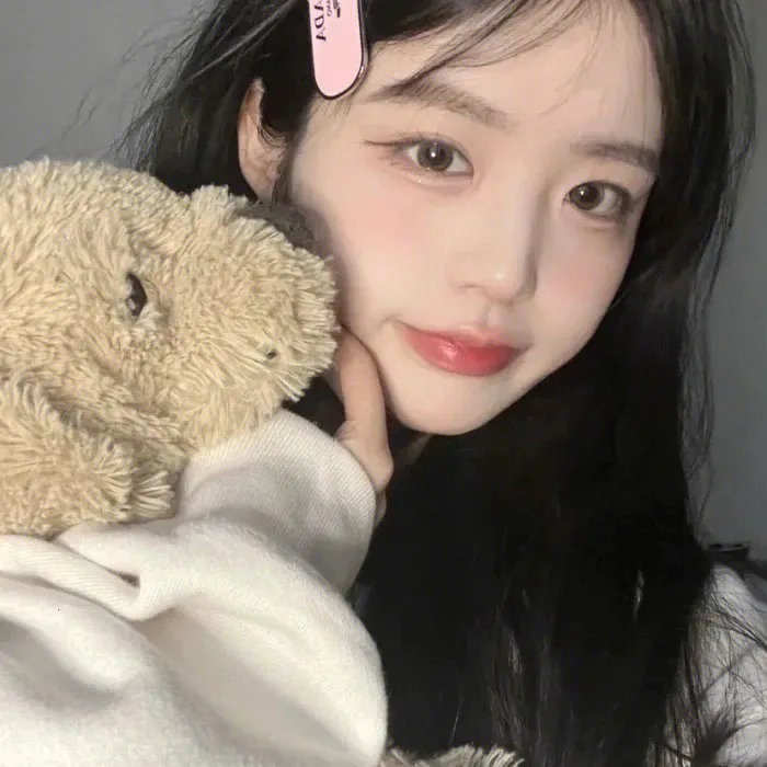 艳谍飘香